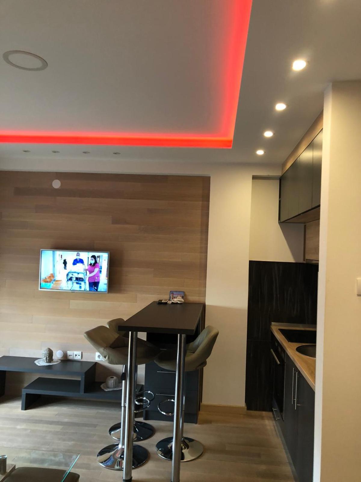 Aco Apartment Требинье Экстерьер фото