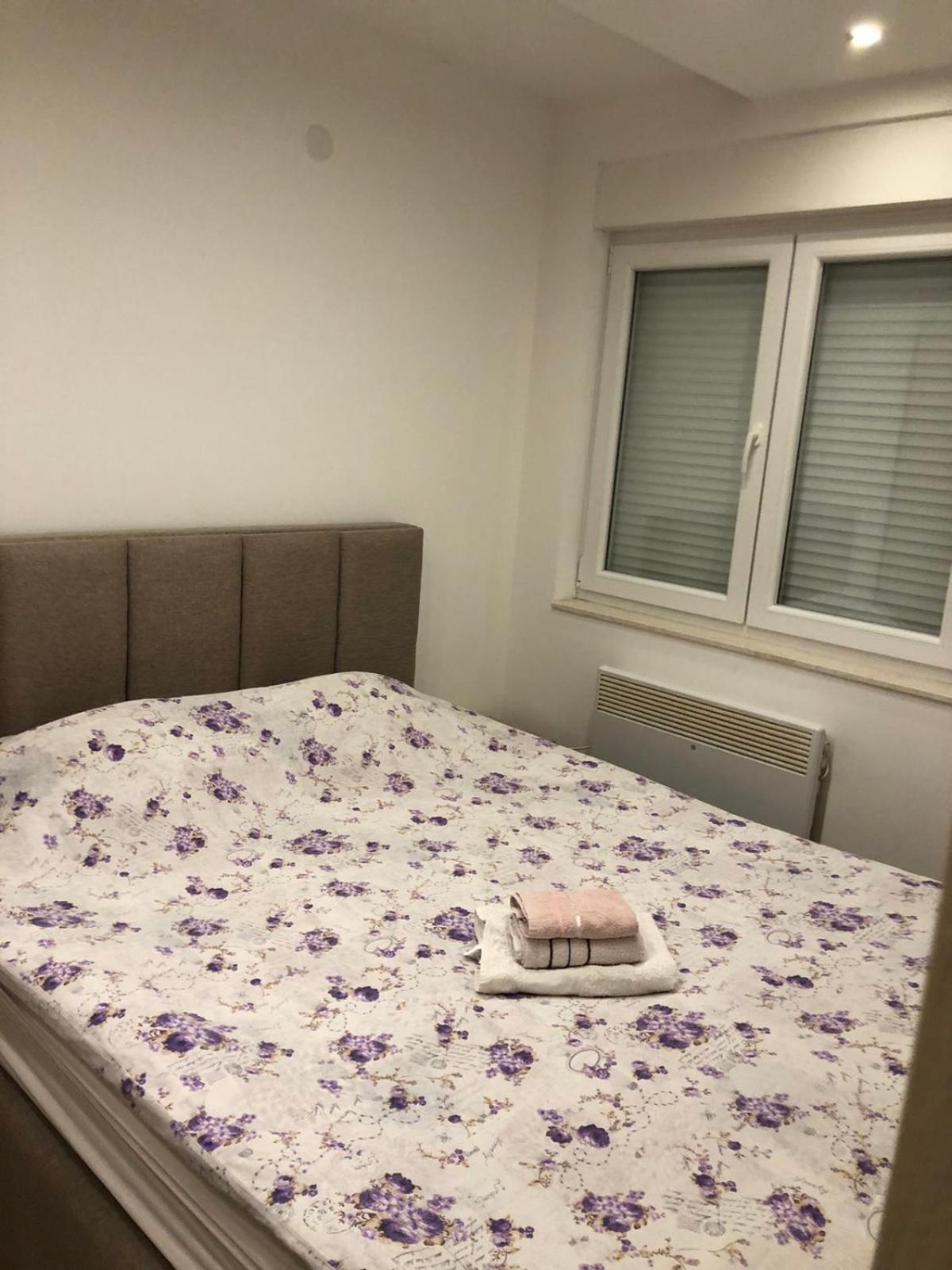Aco Apartment Требинье Экстерьер фото