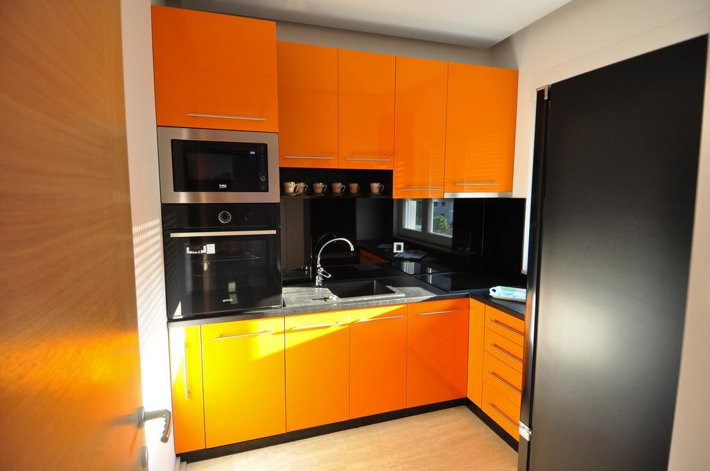 Aco Apartment Требинье Экстерьер фото