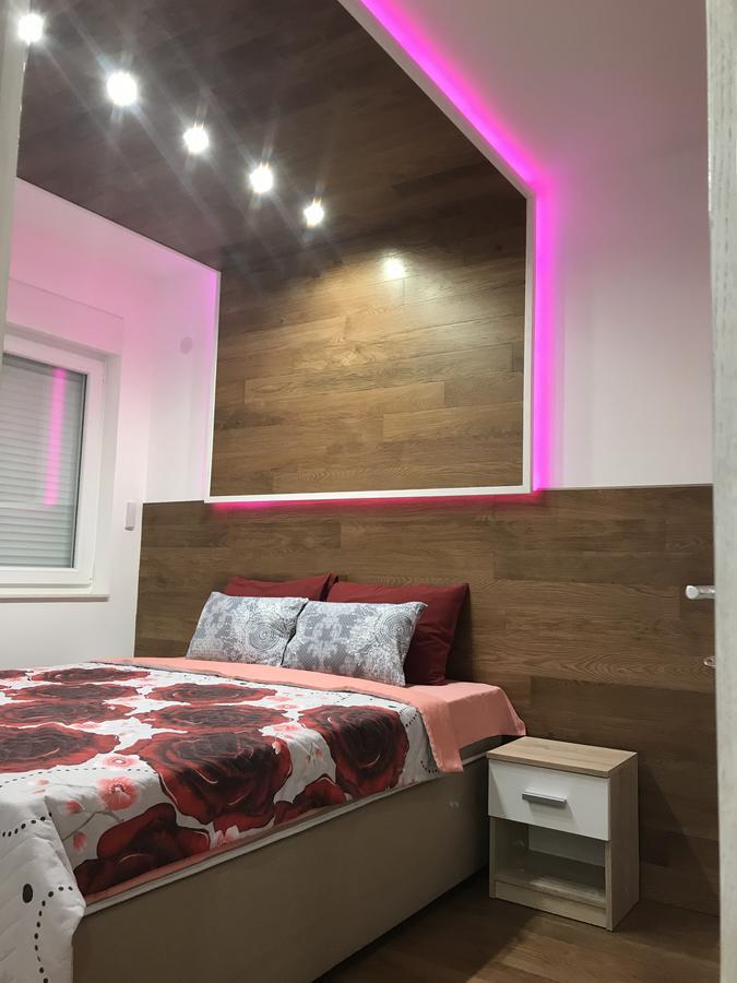 Aco Apartment Требинье Экстерьер фото